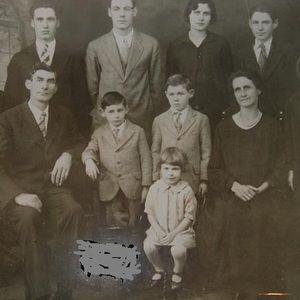 Meet your Posher, Rita